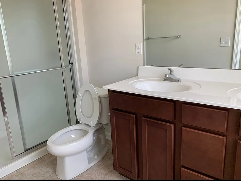 431 Regina Dr #1 — Photo 4