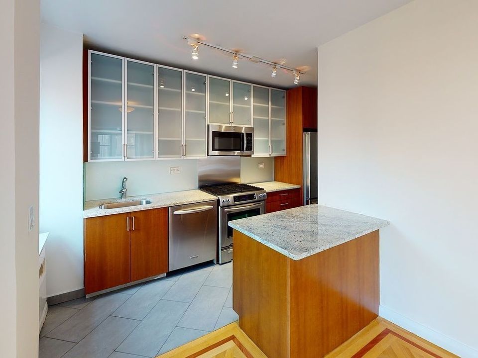 1st image of 30 Park Ave #12BB