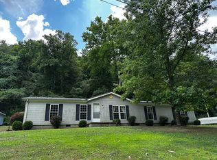 13201 Harmony Rd, Athens, OH 45701