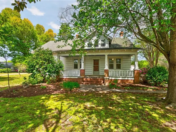 2736 Benefit Rd, Chesapeake, VA 23322