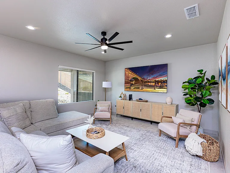 3650 Parkview Dr — Photo 29