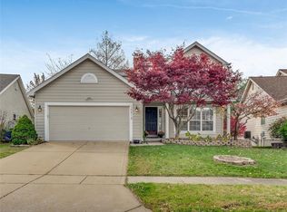 16814 Hickory Crest Dr, Ballwin, MO