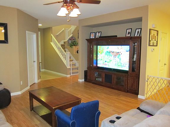 5th image of 5383 Noyack Way