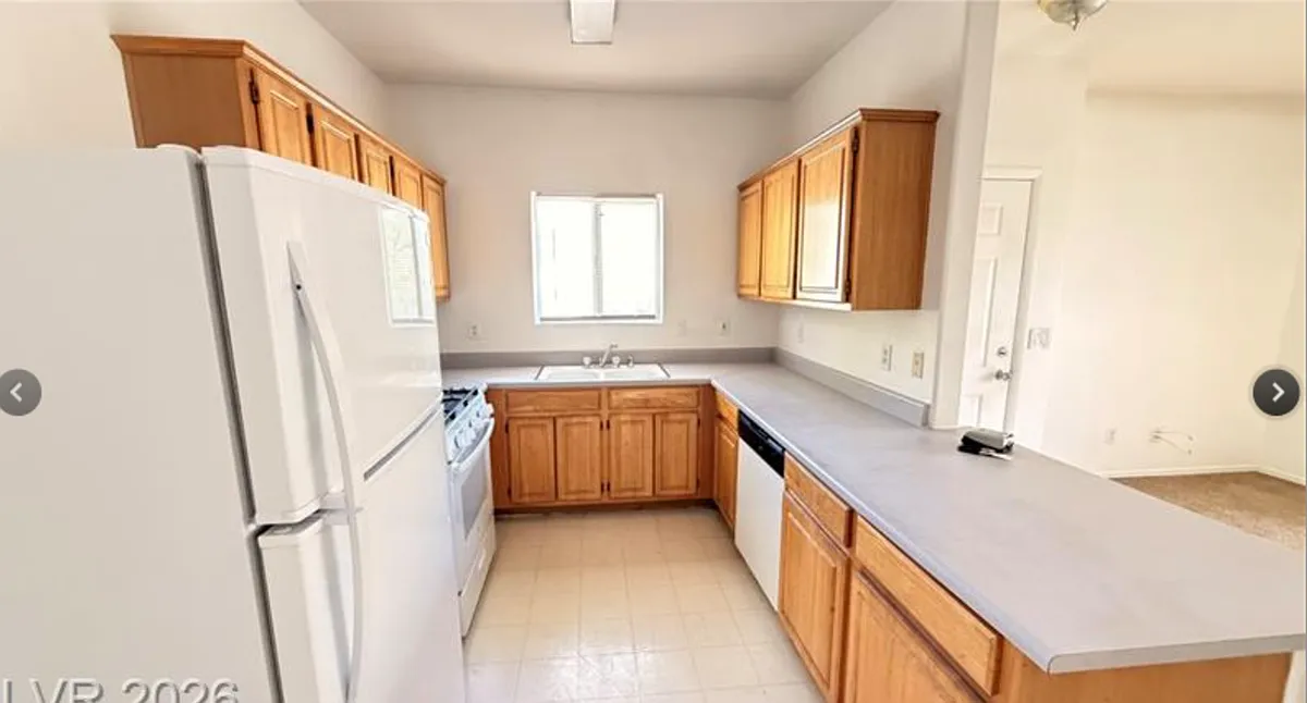 Photo 2 of 31 - 5655 E Sahara Ave #2046 - Las Vegas, NV Building Photo - 5655 E Sahara Ave #2046