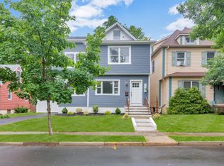 30 Grove St, Rutherford, NJ 07070