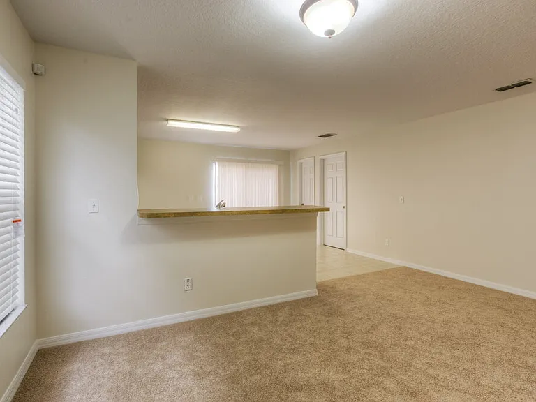 735 Windrose Dr — Photo 12