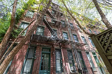 Rented by Brick&Mortar