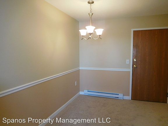 4th image of 2 Bristol Ct Unit 112