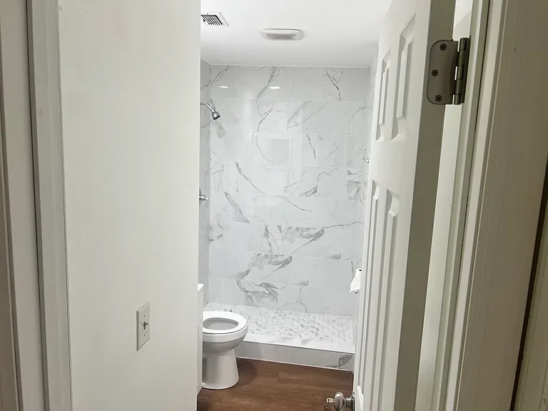 10528 Montpelier Cir — Photo 15