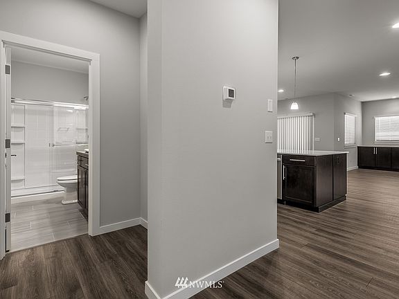 4th image of 12414 168th Avenue SE #3021