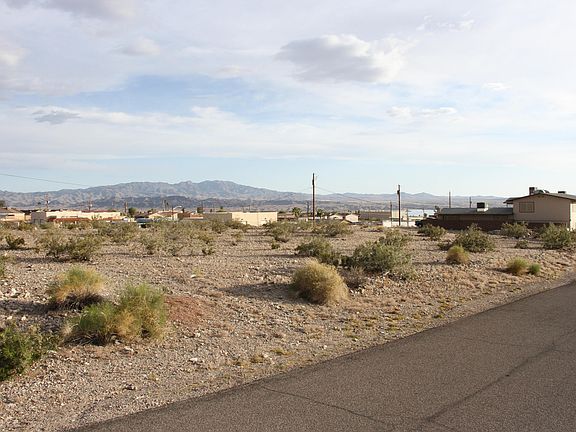 2nd image of 2150 Sahara Dr Lot 16
