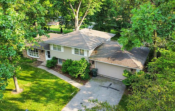 2nd image of 24519 W Lancelot Ln