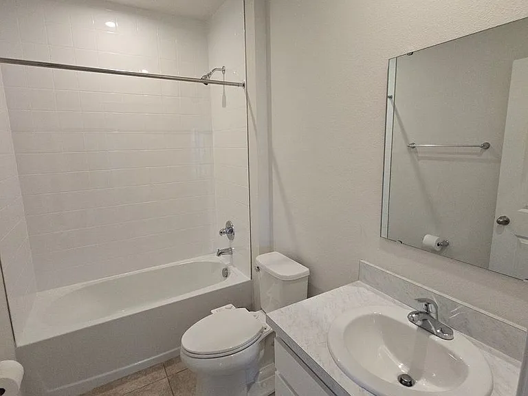 670 Eagle Landing Blvd — Photo 14