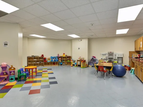 1705 Harmon Cove Tower image 48 of 49