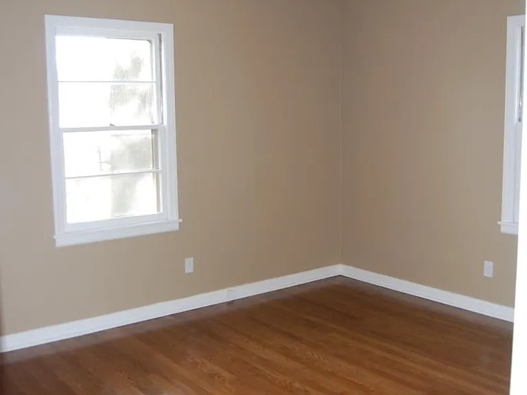 1512 SW Highway Ln — Photo 5