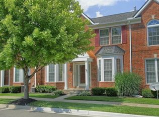 41736 Brownstone Dr #1, Novi, MI 48377