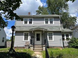 1405 E Madison St, South Bend, IN 46617