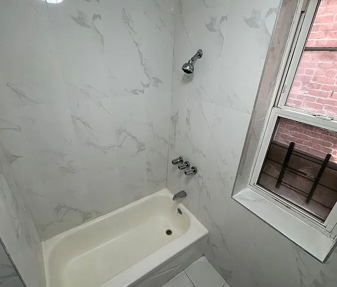 160 Palisade St — Photo 14