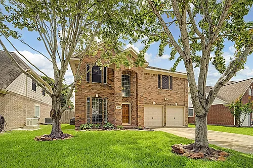 10840 Sycamore Dr N Photo 1