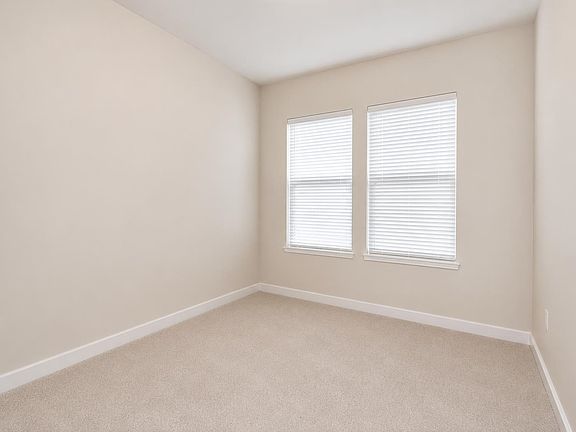 5th image of 32633 Simon Ave #28