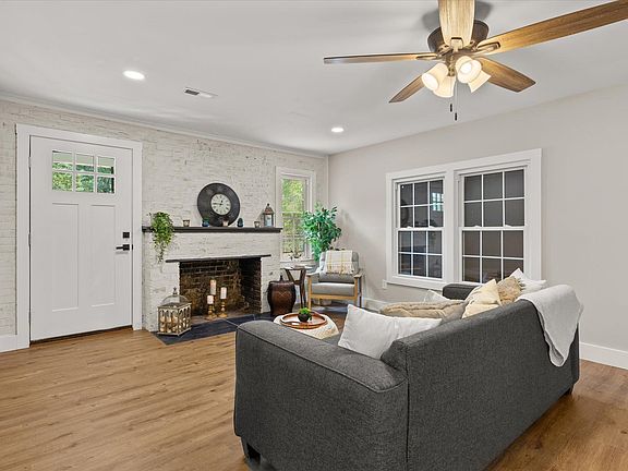 5th image of 111 Sulphur Springs Dr