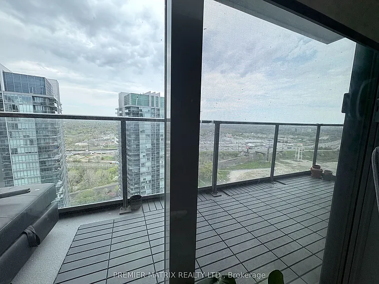 36 Park Lawn Rd #2507 — Photo 12