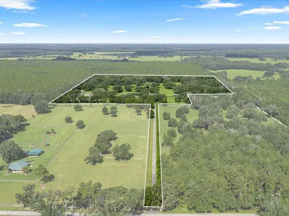 11140 NW 160th Avenue, Morriston, FL 32668