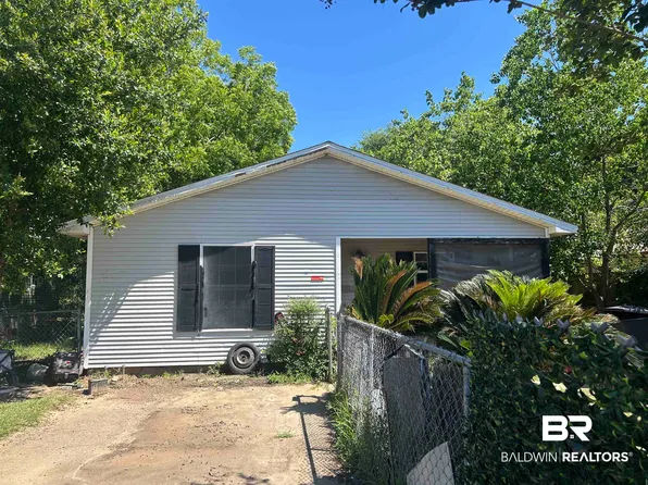1802 W Godfrey St, Pensacola, FL 32501