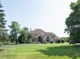 37W654 Grey Barn Rd, St Charles, IL 60175