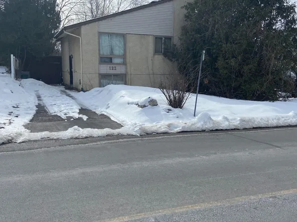 122 Rothesay Dr, Ottawa, ON K2L 1P1