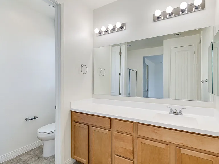 1674 N Hester Trl — Photo 21