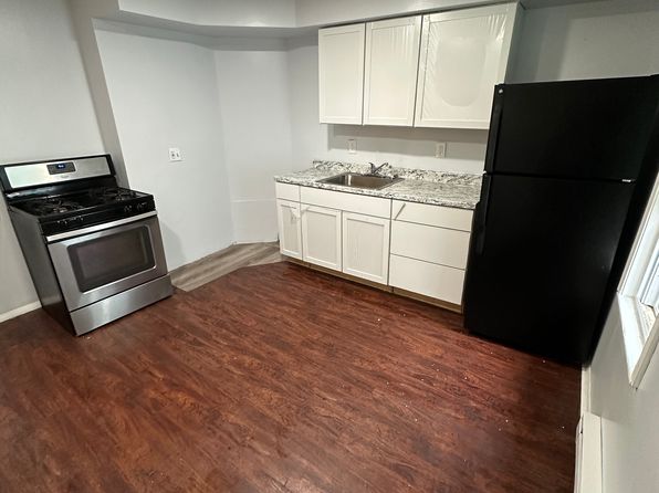 94 Fairview St, Waterbury, CT
