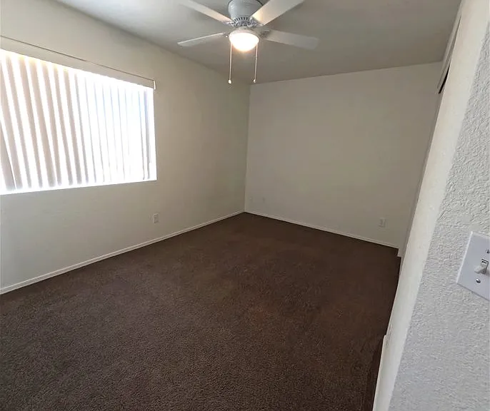 299 Phyllis Dr #4 — Photo 10