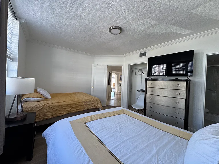 801 Brickell Bay Dr #470 — Photo 6