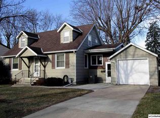 208 Veda Dr, Redwood Falls, MN 56283