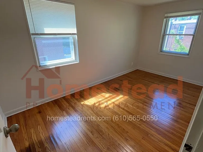 118 Felton Ave — Photo 12