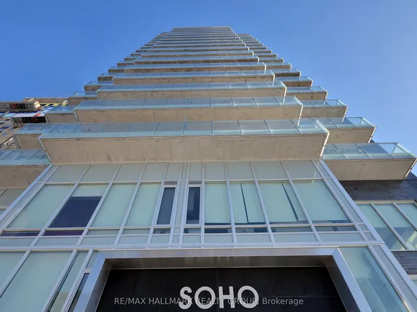 111 Champagne Ave S #1805, Ottawa, ON K1S 5V3