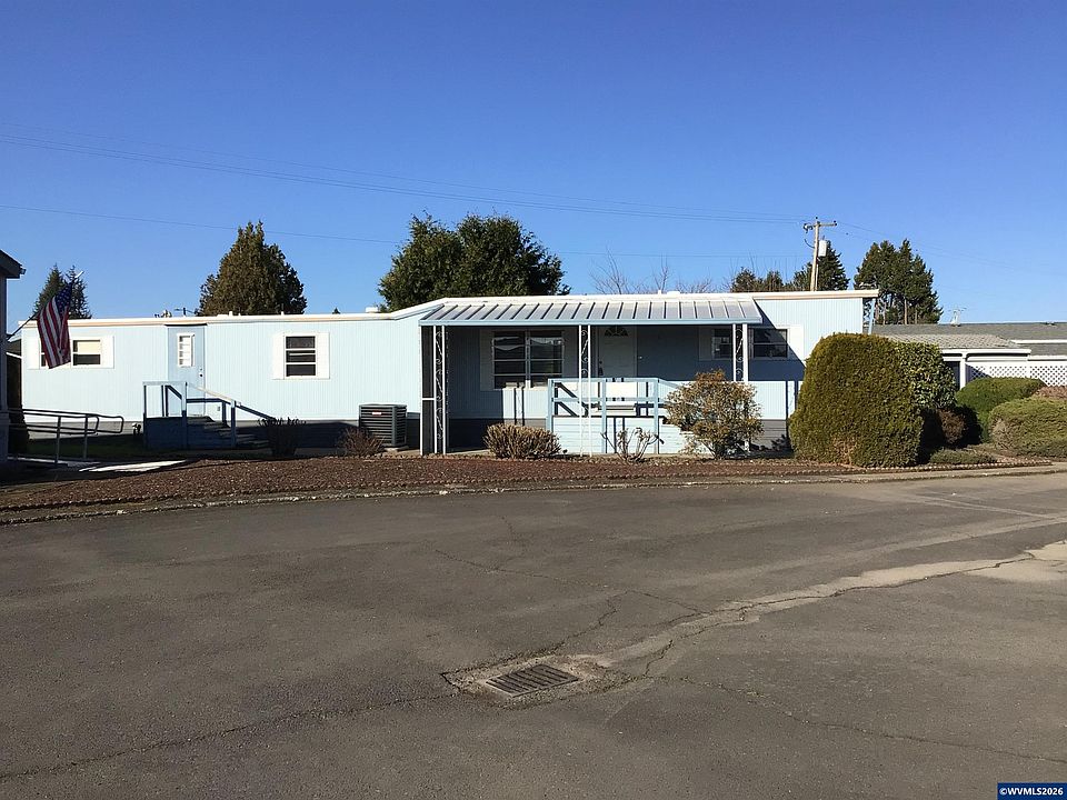 1st image of 2232 42nd Ave SE Unit 203