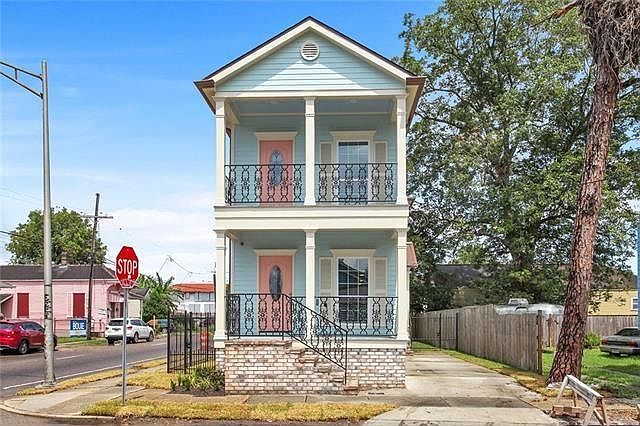 1st image of 1437-39 Music St