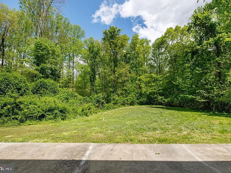 3491 Solomons Island Rd — Photo 17
