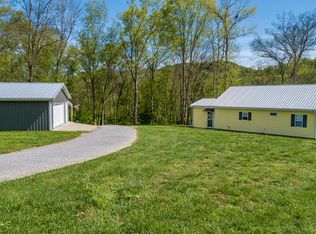 1684 Burt Rd, Woodbury, TN 37190