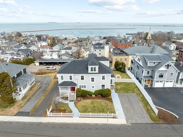 9 Sever St, Plymouth, MA 02360