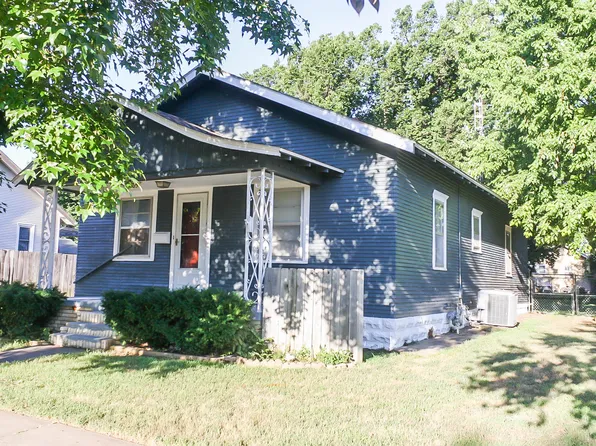 305 Champa St, Pratt, KS 67124