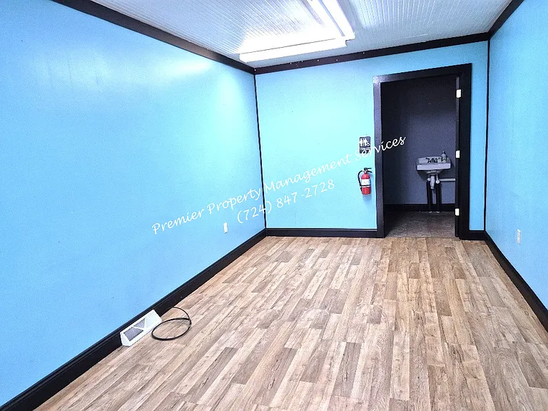 916 3rd Ave #1 — Photo 9