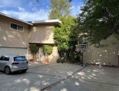 16241 Meadowridge Way, Encino, CA, 91436