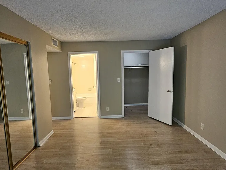 1900 N Congress Ave #206 — Photo 11