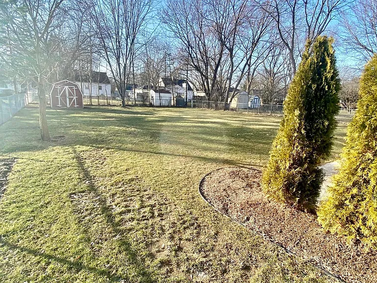 435 Baker Dr #B — Photo 21