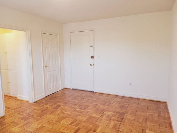 2300 Washington Blvd #9