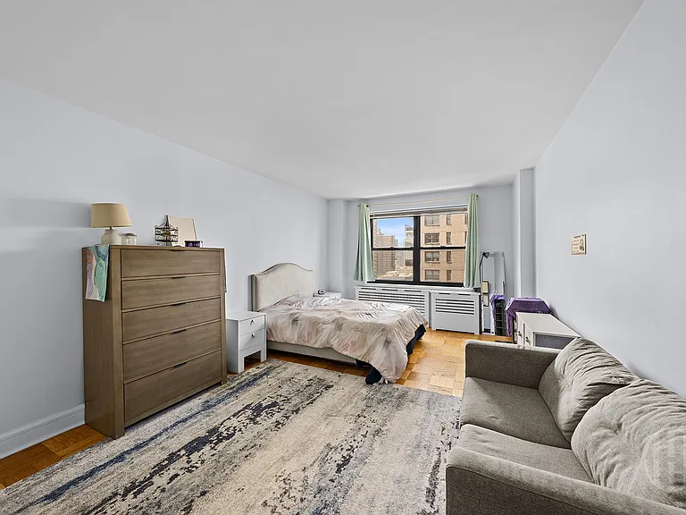 205 W End Ave #15M — Photo 11