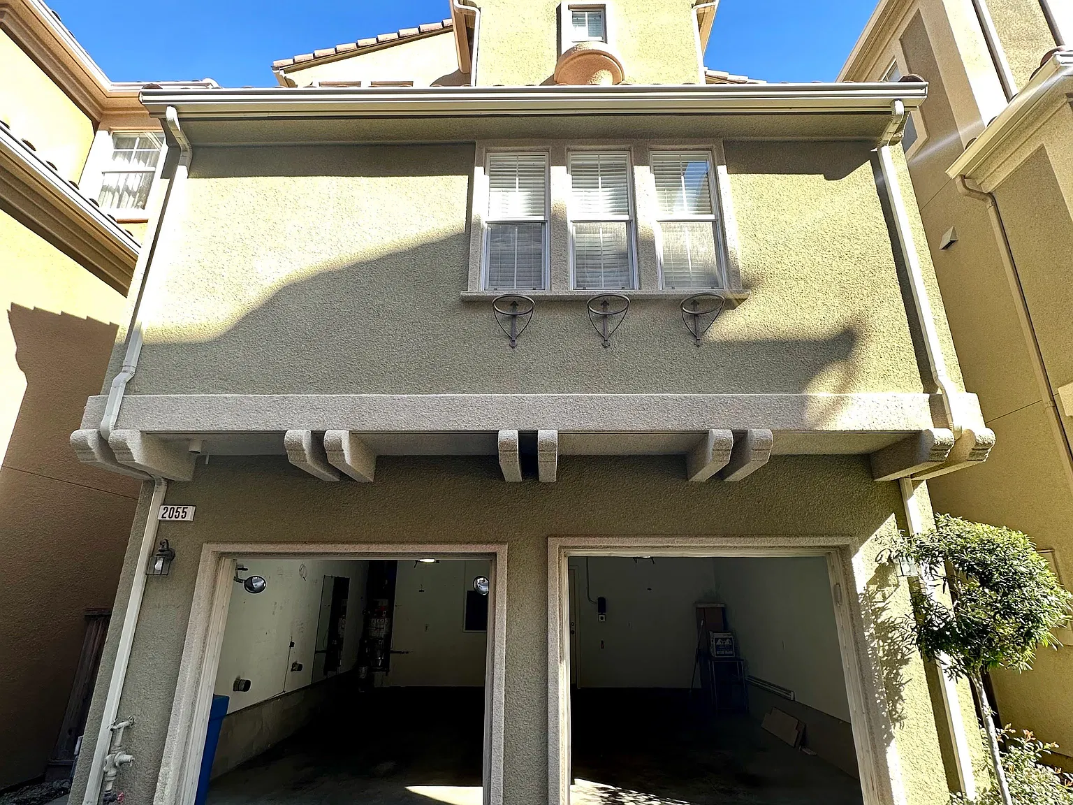 3 bed, 3.5 bath, 1757 sqft, $4,500 — Photo 2